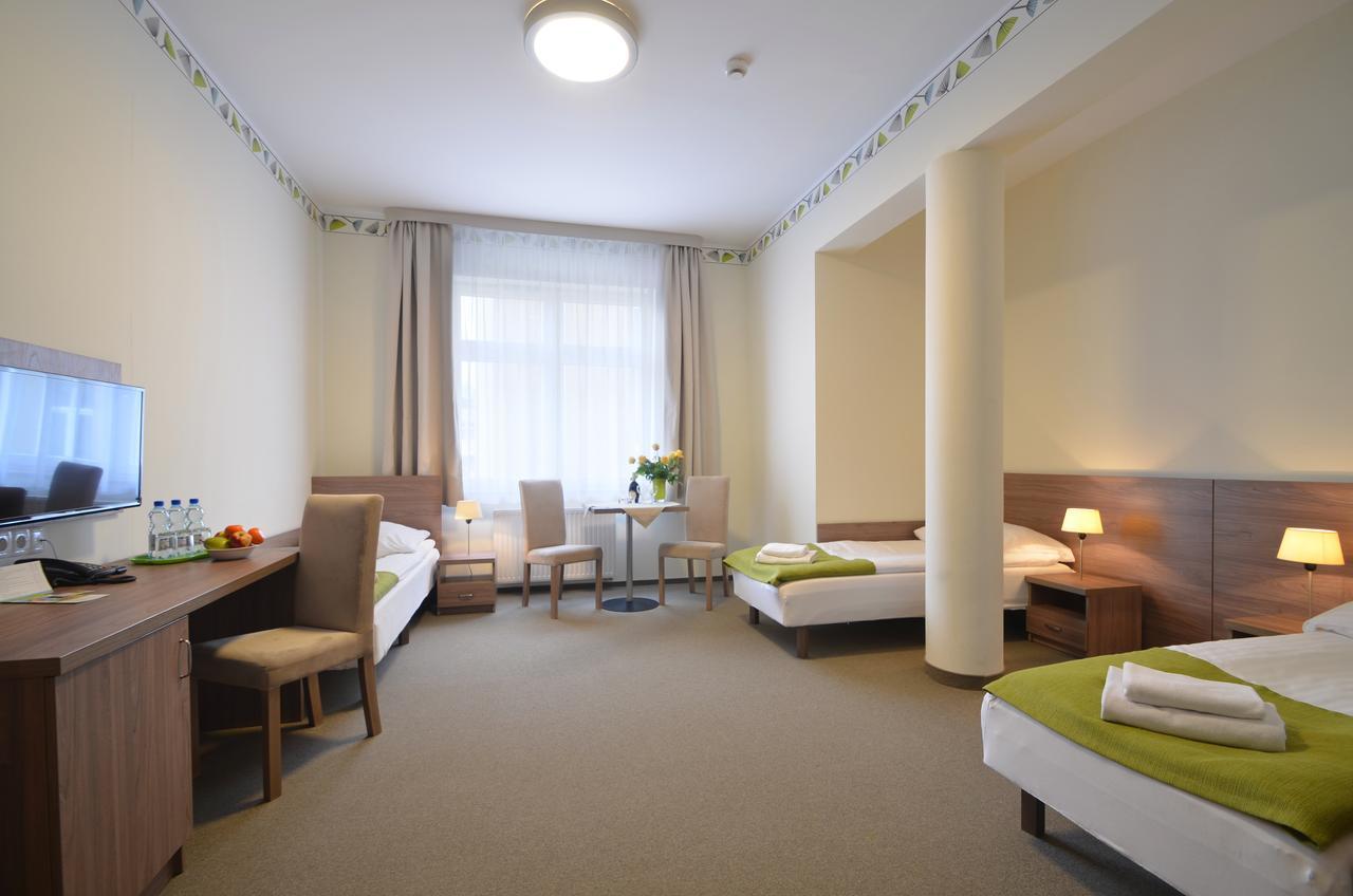 Hotel Zorza Kolobřeh Exteriér fotografie