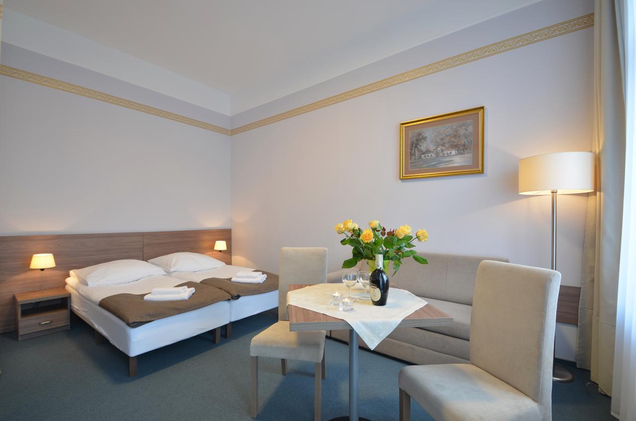 Hotel Zorza Kolobřeh Exteriér fotografie