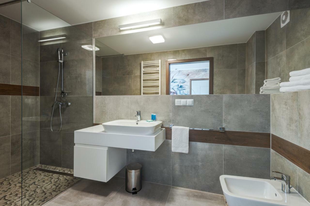 Hotel Zorza Kolobřeh Exteriér fotografie